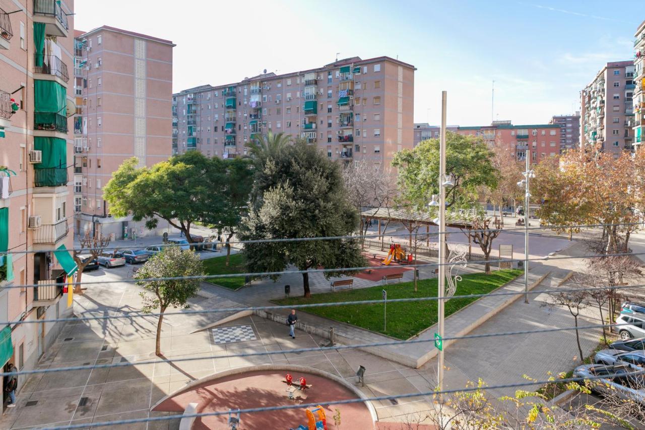 Tendency Apartments Forum 4 Sant Adria de Besos Dış mekan fotoğraf